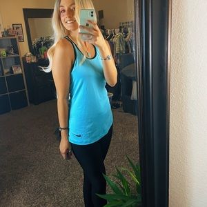 NIKE WORK OUT TANK TOP